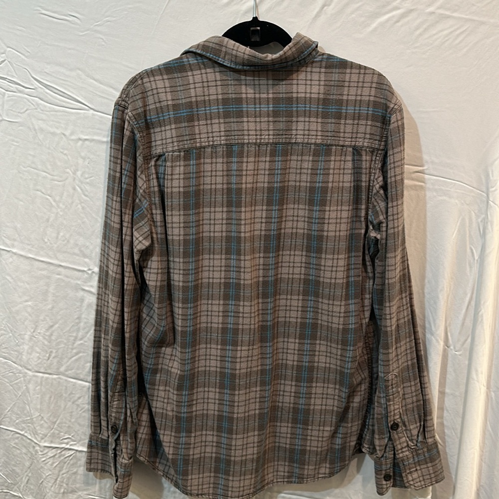 Mossimo Supply Co. Men’s Plaid Button Down Shirt, Size Medium - Picture 4 of 4